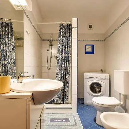 Awesome In With Wifi And 1 Bedrooms Holiday home *